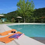 度假居 In Marche With Pool And Mountain Views