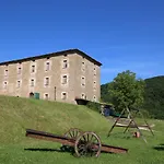 In Marche With Pool And Mountain Views