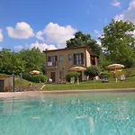 度假居 In Marche With Pool And Mountain Views