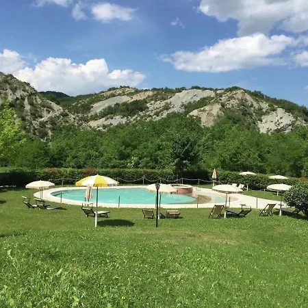 Apartment In Marche With Pool And Mountain Views *